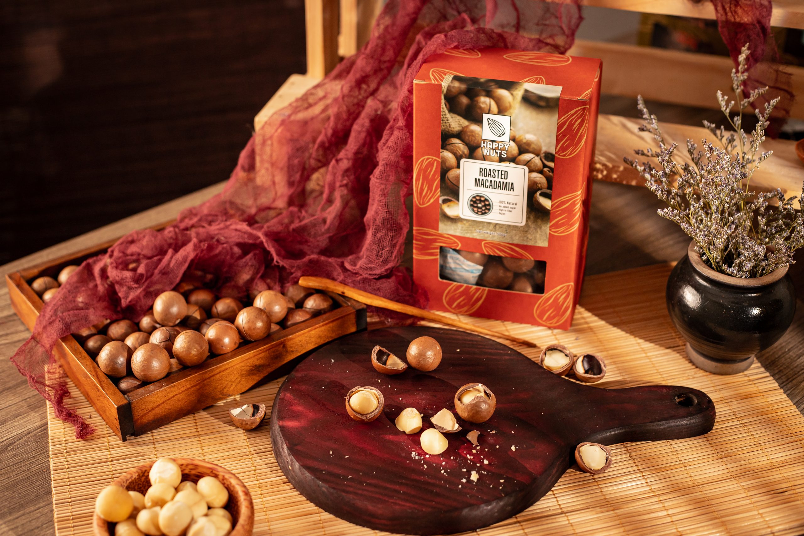 Hạt macca cũng chứa rất ít đường và carbs