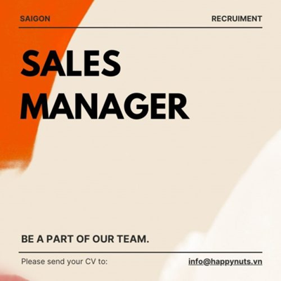 Nhân viên đóng gói tết